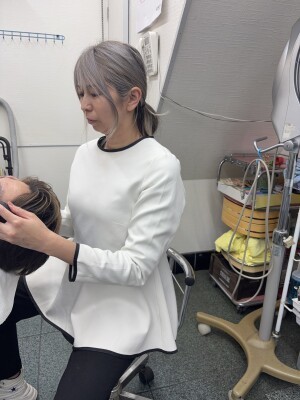 大阪市大正区のバザルト®導入サロン・理容若葉/育毛・バザルトサロン。50代女性のシミ・しわ・むくみに、バザルト®フェイシャルの月1回・6回継続ケアでシミの薄化と顔のすっきり感をサポート。