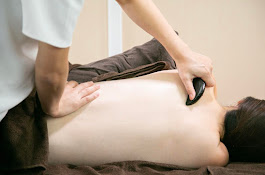 バザルト®産後ケア 横向き施術 産後1ヶ月から受けられる温熱ケア WELLFIT Esthetic College