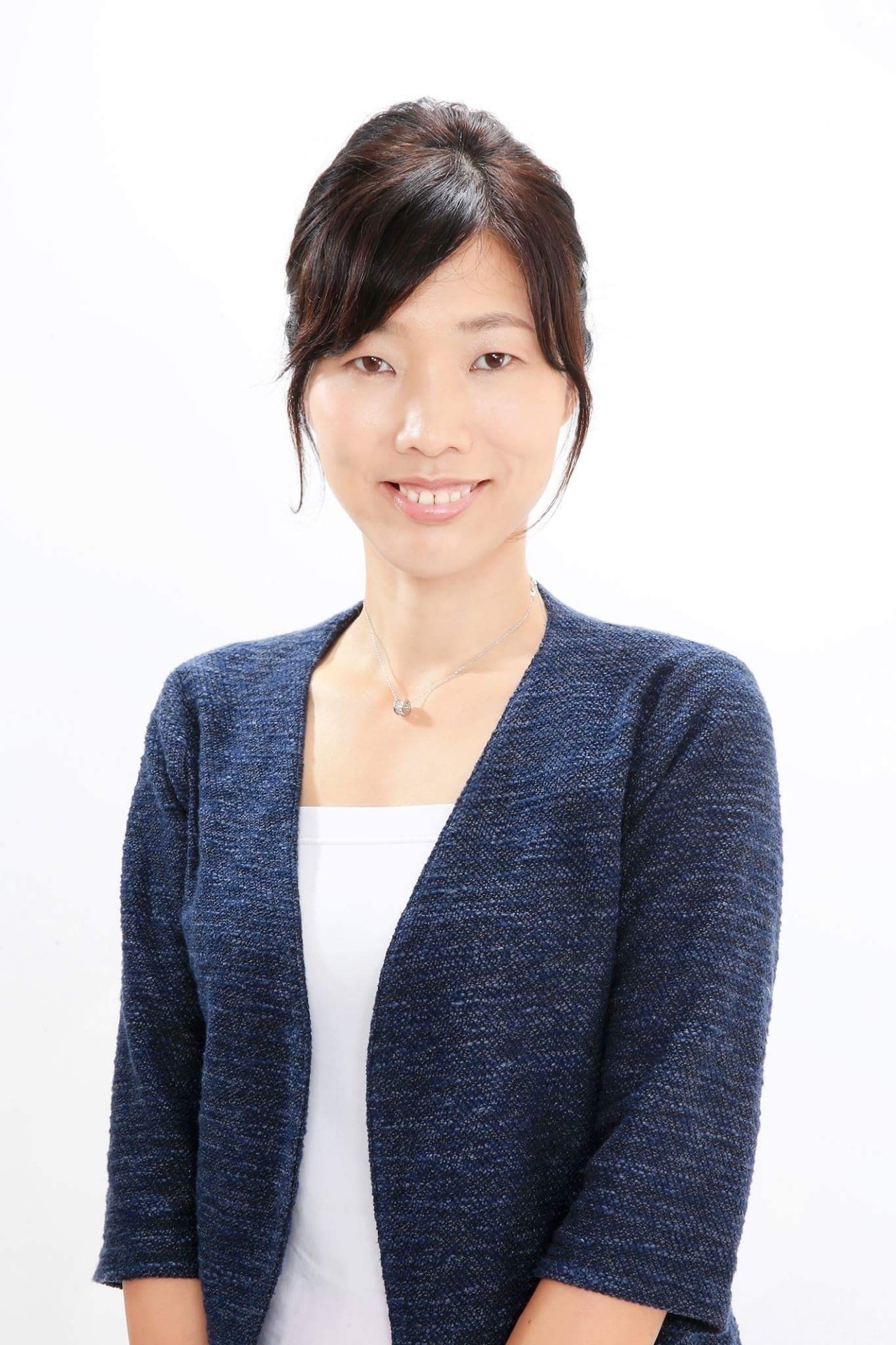 株式会社ウェルフィット代表取締役・WELLFIT Esthetic College代表講師　林ゆうこ　バザルトストーントリートメント考案者