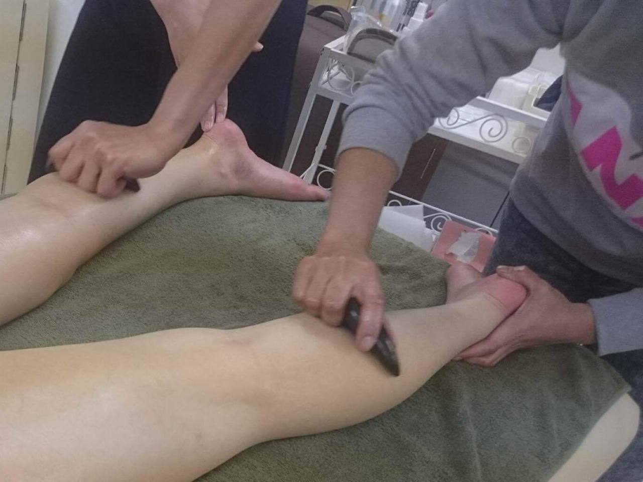 少人数制で一人ひとりの手の動きを確認しながら進める講座｜感覚ではなく構造で覚える技術